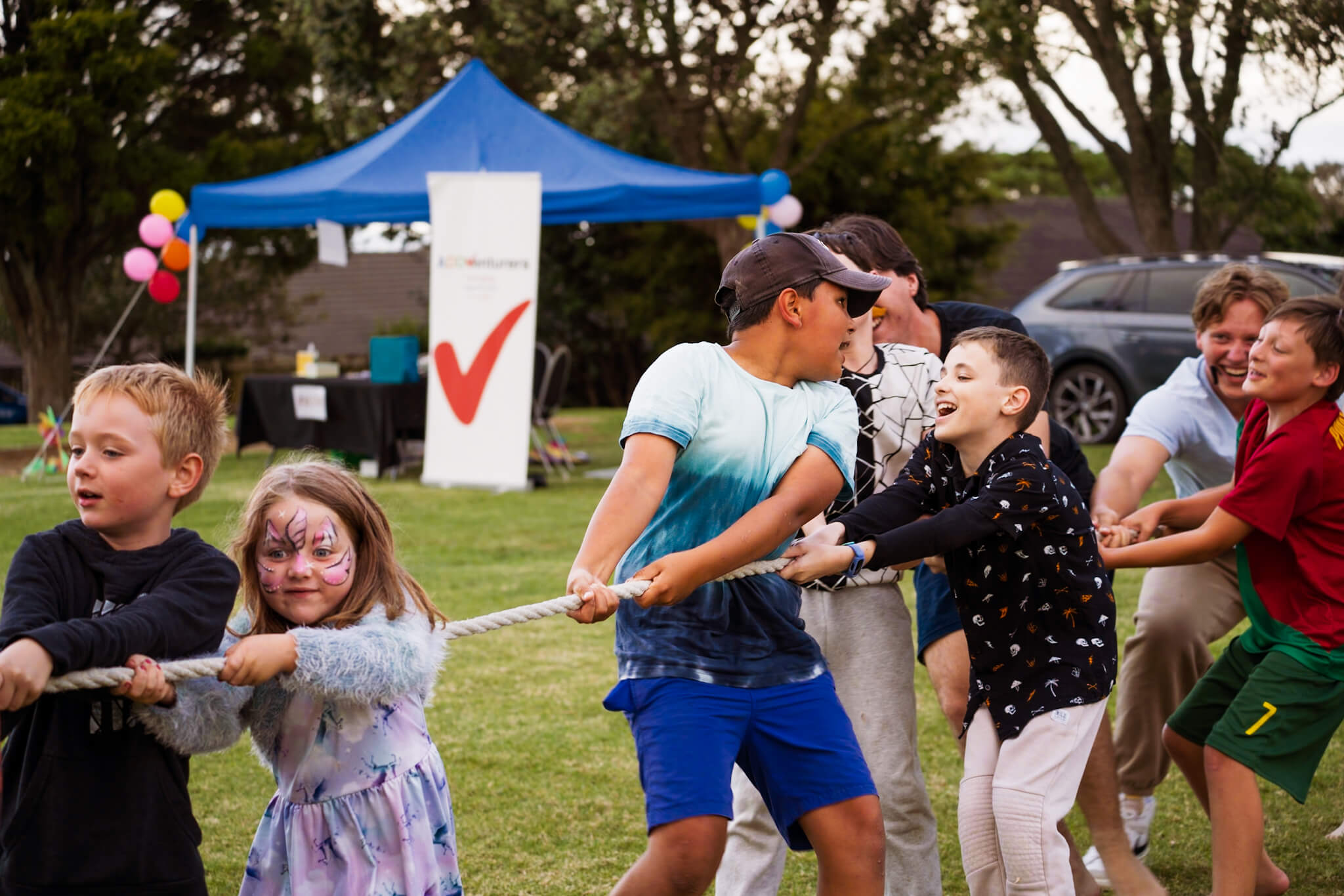 Kids playing tug of war